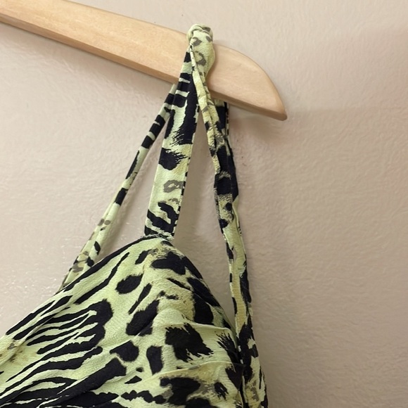 Fame & Partners
Suraya Safari Citrus Jumpsuit - Picture 6 of 6